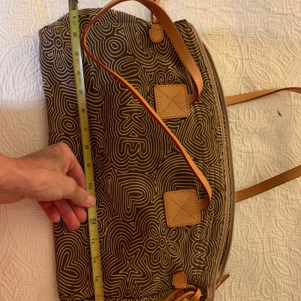 Dooney and Bourke Purse - Picture 7 of 8